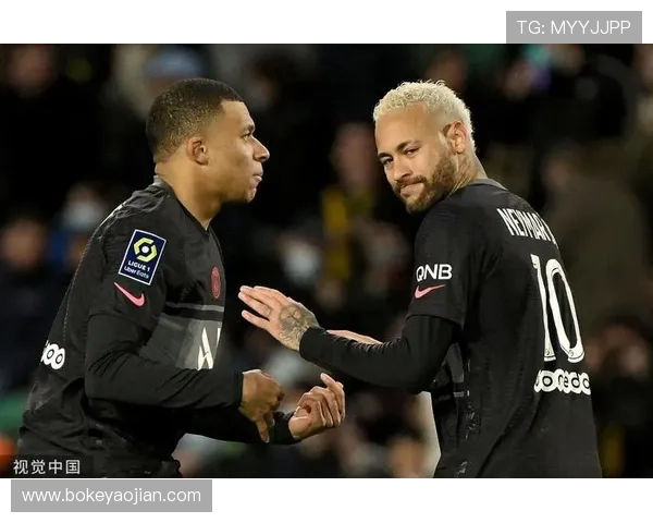 维尼修斯追平内马尔造球对比数